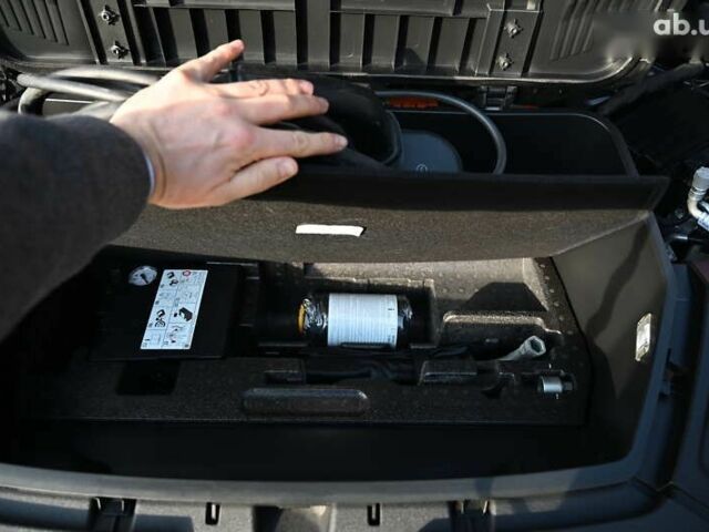 Ауді Q4 Sportback e-tron, об'ємом двигуна 0 л та пробігом 65 тис. км за 41288 $, фото 22 на Automoto.ua