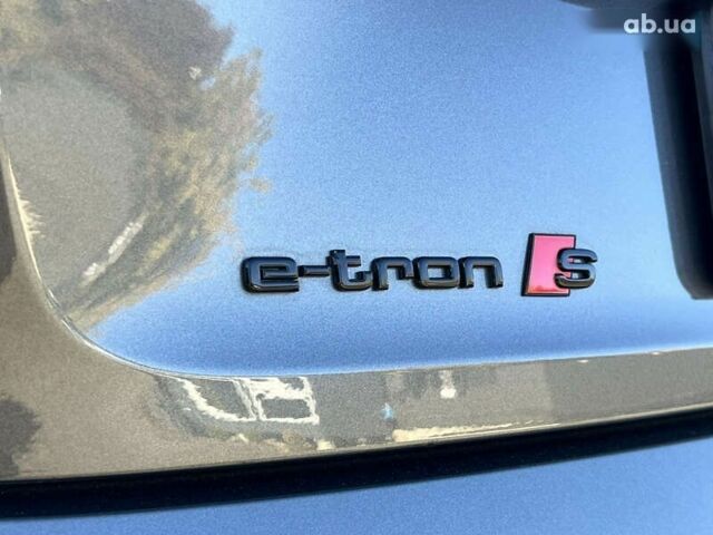 Ауди Q4 Sportback e-tron, объемом двигателя 0 л и пробегом 42 тыс. км за 44558 $, фото 20 на Automoto.ua