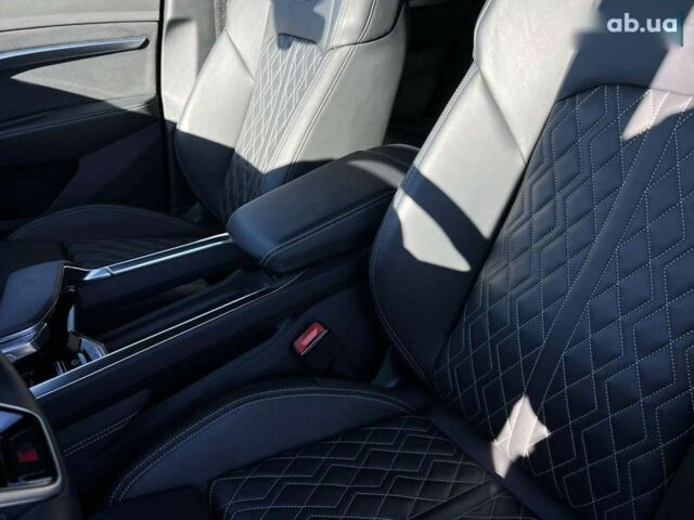 Ауди Q4 Sportback e-tron, объемом двигателя 0 л и пробегом 42 тыс. км за 44558 $, фото 25 на Automoto.ua