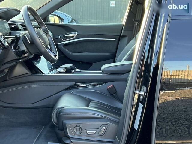 Ауді Q4 Sportback e-tron, об'ємом двигуна 0 л та пробігом 32 тис. км за 44558 $, фото 25 на Automoto.ua