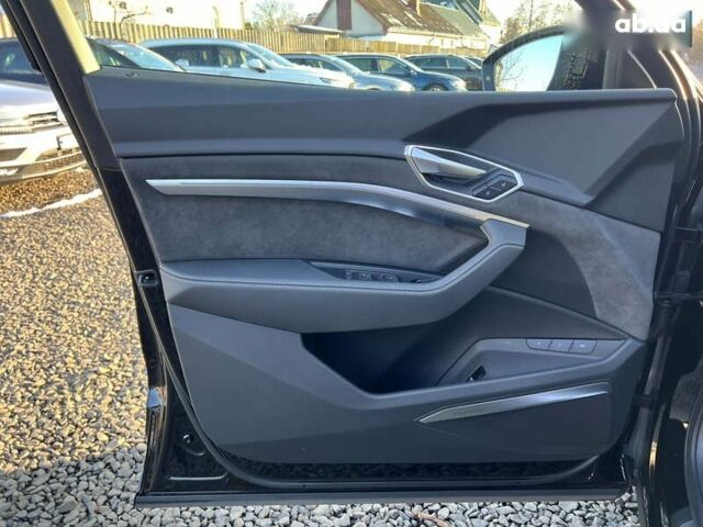 Ауді Q4 Sportback e-tron, об'ємом двигуна 0 л та пробігом 32 тис. км за 44558 $, фото 29 на Automoto.ua