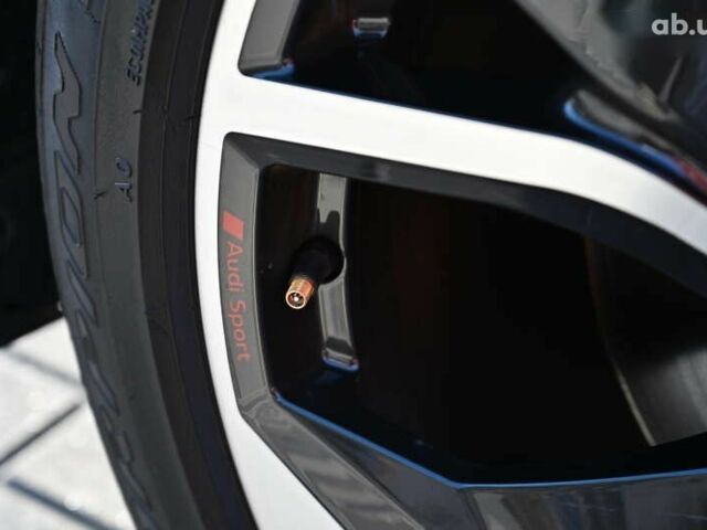 Ауді Q4 Sportback e-tron, об'ємом двигуна 0 л та пробігом 65 тис. км за 41288 $, фото 20 на Automoto.ua