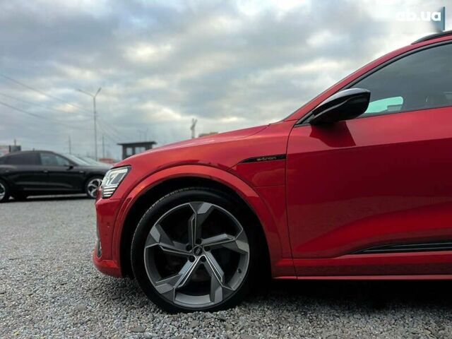 Ауди Q4 Sportback e-tron, объемом двигателя 0 л и пробегом 43 тыс. км за 52499 $, фото 12 на Automoto.ua
