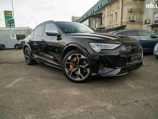 Ауди Q4 Sportback e-tron, объемом двигателя 0 л и пробегом 54 тыс. км за 45900 $, фото 2 на Automoto.ua