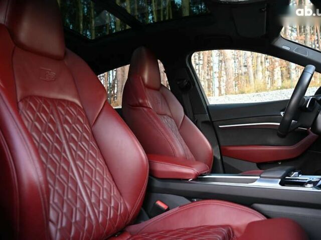 Ауді Q4 Sportback e-tron, об'ємом двигуна 0 л та пробігом 65 тис. км за 41288 $, фото 12 на Automoto.ua