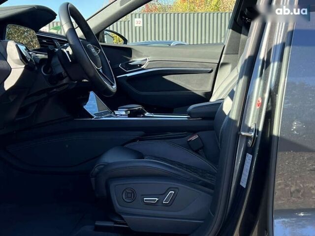 Ауди Q4 Sportback e-tron, объемом двигателя 0 л и пробегом 42 тыс. км за 44558 $, фото 23 на Automoto.ua