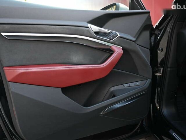 Ауді Q4 Sportback e-tron, об'ємом двигуна 0 л та пробігом 65 тис. км за 41288 $, фото 9 на Automoto.ua