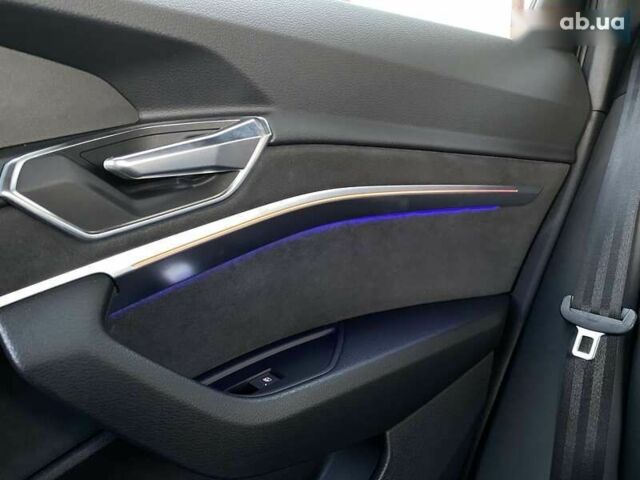 Ауди Q4 Sportback e-tron, объемом двигателя 0 л и пробегом 60 тыс. км за 49500 $, фото 15 на Automoto.ua