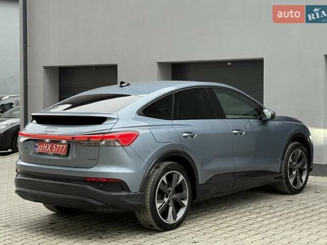 Сірий Ауді Q4 Sportback e-tron, об'ємом двигуна 0 л та пробігом 149 тис. км за 24900 $, фото 12 на Automoto.ua