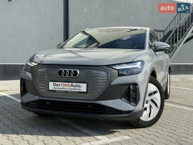 Сірий Ауді Q4 Sportback e-tron, об'ємом двигуна 0 л та пробігом 43 тис. км за 25500 $, фото 15 на Automoto.ua