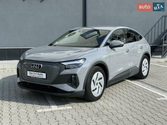 Сірий Ауді Q4 Sportback e-tron, об'ємом двигуна 0 л та пробігом 43 тис. км за 25500 $, фото 8 на Automoto.ua