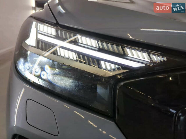 Серый Ауди Q4 Sportback e-tron, объемом двигателя 0 л и пробегом 149 тыс. км за 24900 $, фото 5 на Automoto.ua