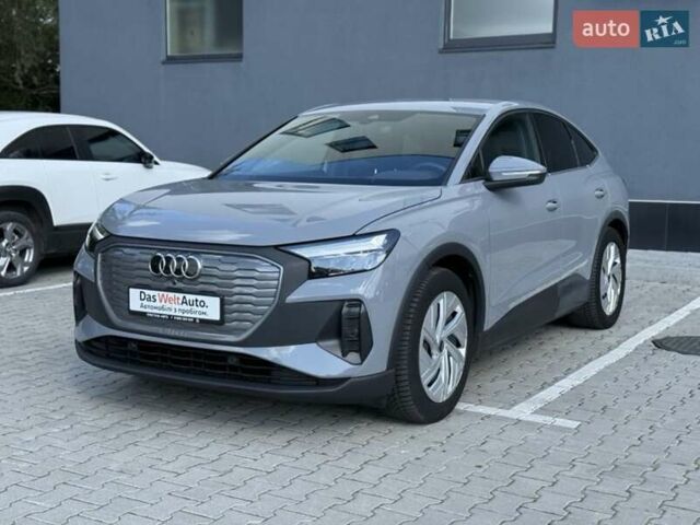 Сірий Ауді Q4 Sportback e-tron, об'ємом двигуна 0 л та пробігом 43 тис. км за 25500 $, фото 3 на Automoto.ua