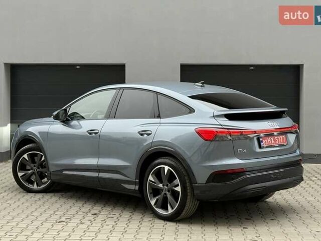 Сірий Ауді Q4 Sportback e-tron, об'ємом двигуна 0 л та пробігом 149 тис. км за 24900 $, фото 2 на Automoto.ua