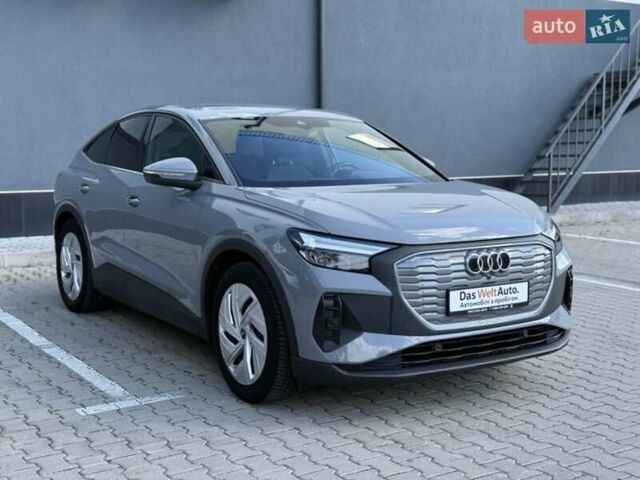 Сірий Ауді Q4 Sportback e-tron, об'ємом двигуна 0 л та пробігом 43 тис. км за 25500 $, фото 1 на Automoto.ua