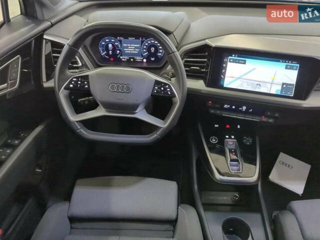 Серый Ауди Q4 Sportback e-tron, объемом двигателя 0 л и пробегом 149 тыс. км за 24900 $, фото 4 на Automoto.ua