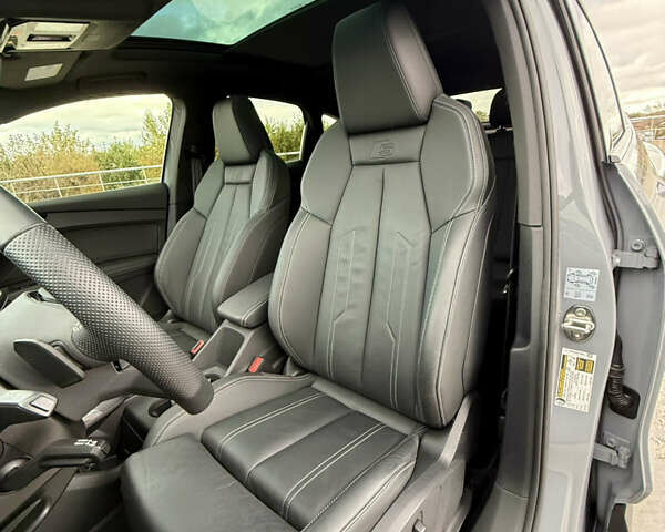 Серый Ауди Q4 Sportback e-tron, объемом двигателя 0 л и пробегом 82 тыс. км за 33000 $, фото 11 на Automoto.ua
