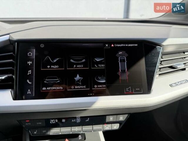 Сірий Ауді Q4 Sportback e-tron, об'ємом двигуна 0 л та пробігом 43 тис. км за 25500 $, фото 24 на Automoto.ua
