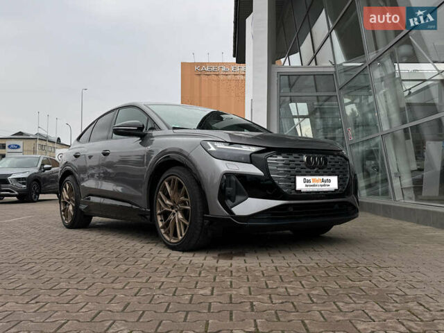 Серый Ауди Q4 Sportback e-tron, объемом двигателя 0 л и пробегом 70 тыс. км за 33990 $, фото 3 на Automoto.ua