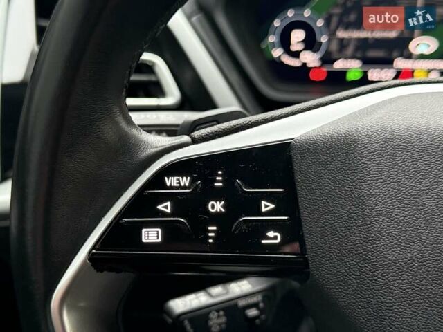 Сірий Ауді Q4 Sportback e-tron, об'ємом двигуна 0 л та пробігом 149 тис. км за 24900 $, фото 35 на Automoto.ua
