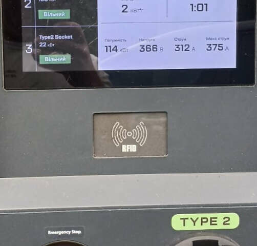 Серый Ауди Q4 Sportback e-tron, объемом двигателя 0 л и пробегом 43 тыс. км за 27999 $, фото 38 на Automoto.ua