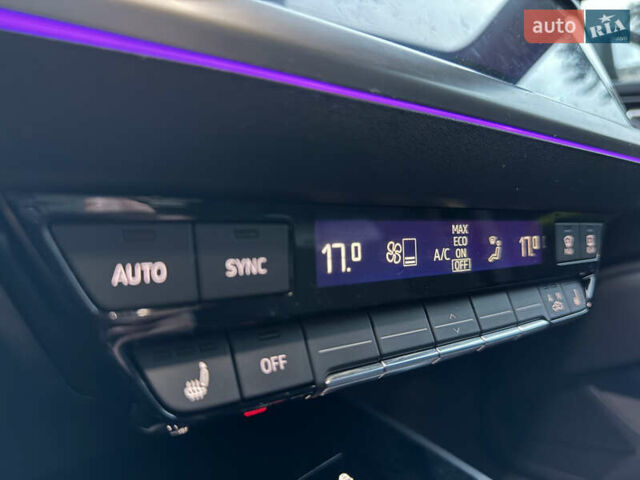 Серый Ауди Q4 Sportback e-tron, объемом двигателя 0 л и пробегом 43 тыс. км за 27999 $, фото 27 на Automoto.ua