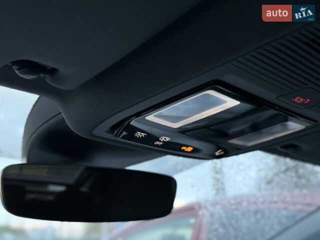 Серый Ауди Q4 Sportback e-tron, объемом двигателя 0 л и пробегом 43 тыс. км за 27999 $, фото 22 на Automoto.ua