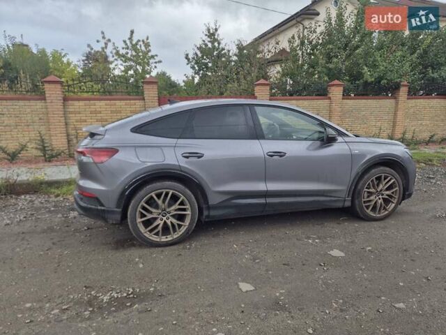 Серый Ауди Q4 Sportback e-tron, объемом двигателя 0 л и пробегом 27 тыс. км за 38000 $, фото 9 на Automoto.ua