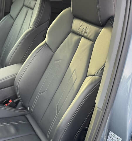 Синий Ауди Q4 Sportback e-tron, объемом двигателя 0 л и пробегом 37 тыс. км за 31900 $, фото 20 на Automoto.ua