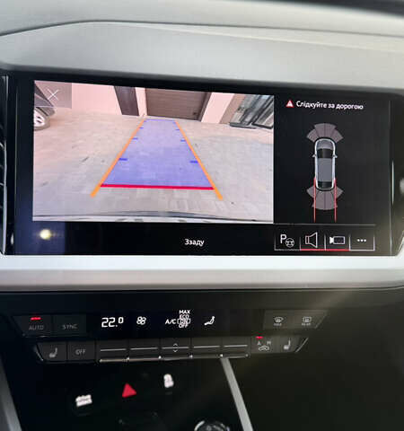 Синий Ауди Q4 Sportback e-tron, объемом двигателя 0 л и пробегом 37 тыс. км за 31900 $, фото 18 на Automoto.ua