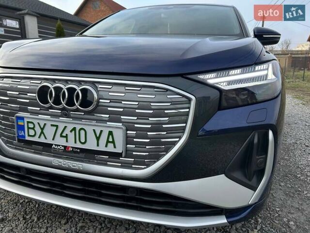 Синий Ауди Q4 Sportback e-tron, объемом двигателя 0 л и пробегом 19 тыс. км за 37999 $, фото 17 на Automoto.ua