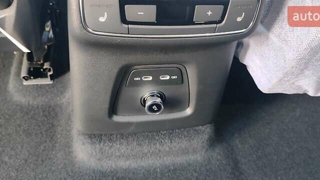 Білий Ауді Q5 e-tron, об'ємом двигуна 0 л та пробігом 1 тис. км за 45000 $, фото 18 на Automoto.ua