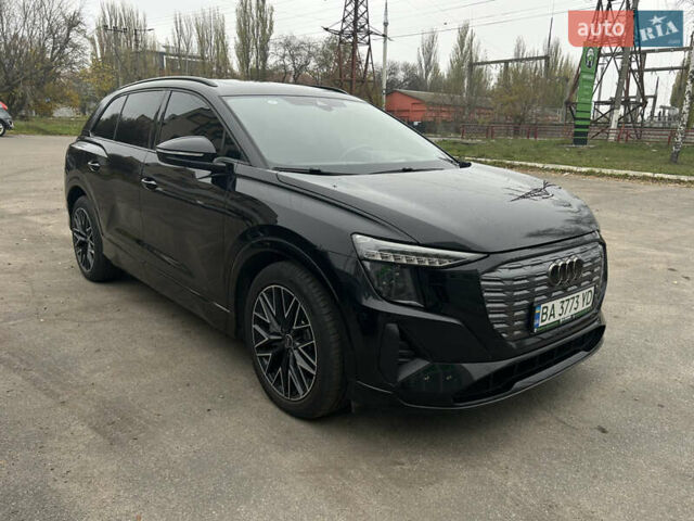 Черный Ауди Q5 e-tron, объемом двигателя 0 л и пробегом 19 тыс. км за 41000 $, фото 8 на Automoto.ua