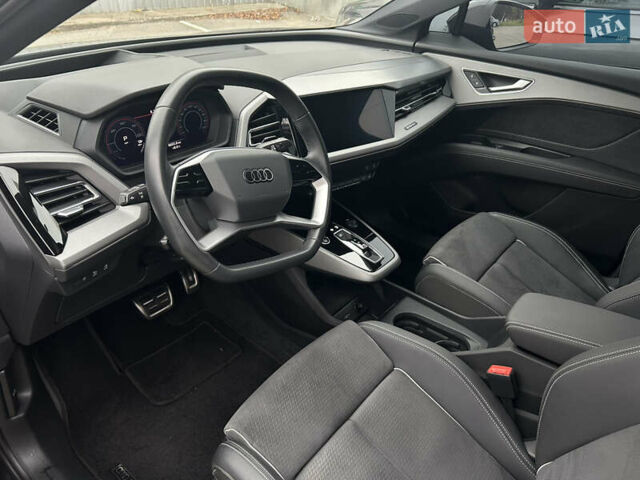Черный Ауди Q5 e-tron, объемом двигателя 0 л и пробегом 19 тыс. км за 41000 $, фото 5 на Automoto.ua
