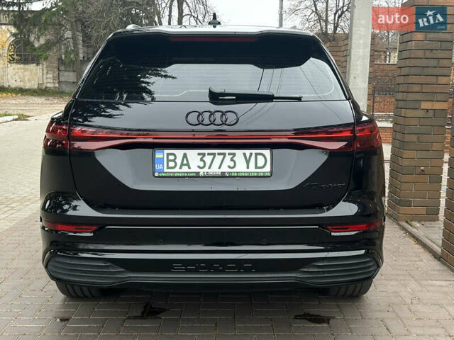 Черный Ауди Q5 e-tron, объемом двигателя 0 л и пробегом 19 тыс. км за 41000 $, фото 2 на Automoto.ua
