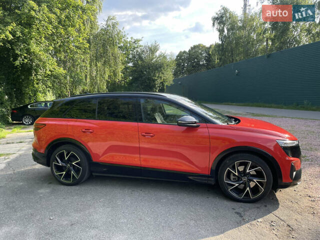 Красный Ауди Q5 e-tron, объемом двигателя 0 л и пробегом 44 тыс. км за 30500 $, фото 1 на Automoto.ua