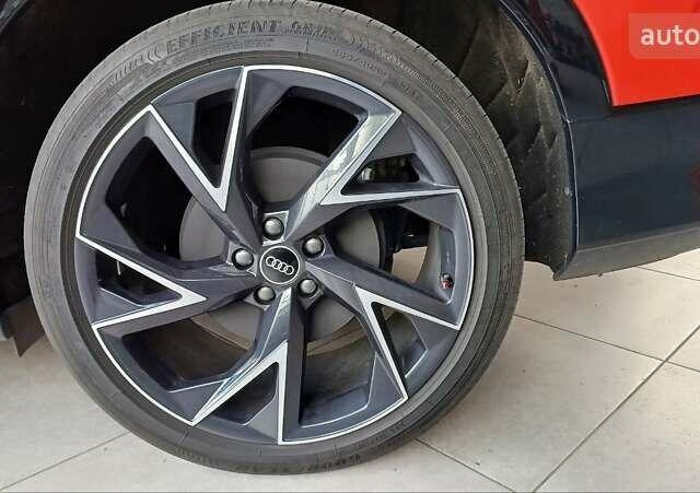 Червоний Ауді Q5 e-tron, об'ємом двигуна 0 л та пробігом 41 тис. км за 33999 $, фото 33 на Automoto.ua