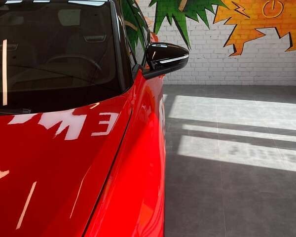 Червоний Ауді Q5 e-tron, об'ємом двигуна 0 л та пробігом 13 тис. км за 33900 $, фото 11 на Automoto.ua