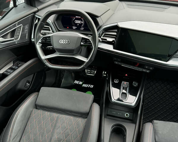 Червоний Ауді Q5 e-tron, об'ємом двигуна 0 л та пробігом 37 тис. км за 32800 $, фото 21 на Automoto.ua
