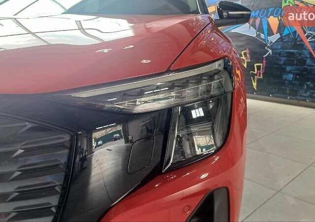 Червоний Ауді Q5 e-tron, об'ємом двигуна 0 л та пробігом 41 тис. км за 33999 $, фото 3 на Automoto.ua