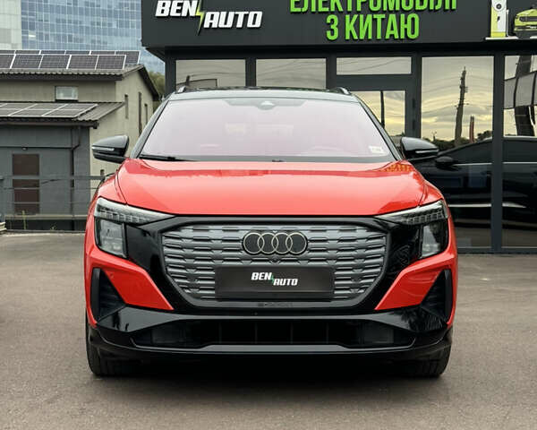 Червоний Ауді Q5 e-tron, об'ємом двигуна 0 л та пробігом 37 тис. км за 32800 $, фото 2 на Automoto.ua