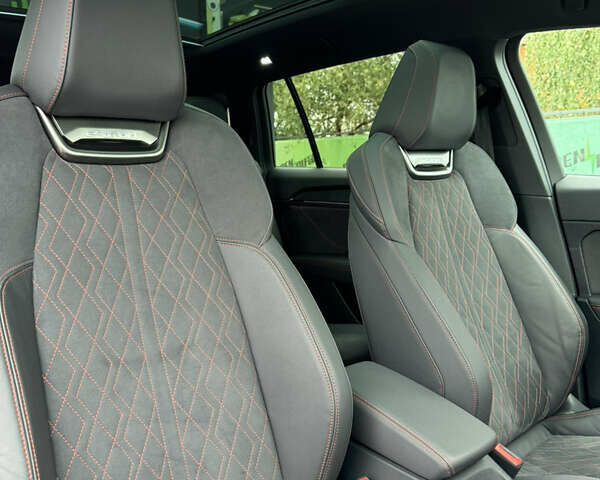 Красный Ауди Q5 e-tron, объемом двигателя 0 л и пробегом 37 тыс. км за 33900 $, фото 25 на Automoto.ua