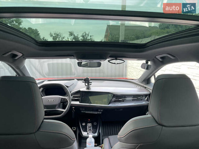 Красный Ауди Q5 e-tron, объемом двигателя 0 л и пробегом 44 тыс. км за 30500 $, фото 2 на Automoto.ua