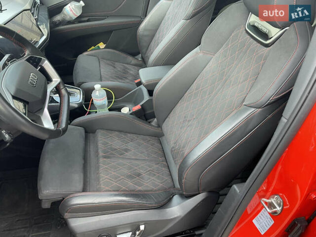 Красный Ауди Q5 e-tron, объемом двигателя 0 л и пробегом 44 тыс. км за 30500 $, фото 4 на Automoto.ua