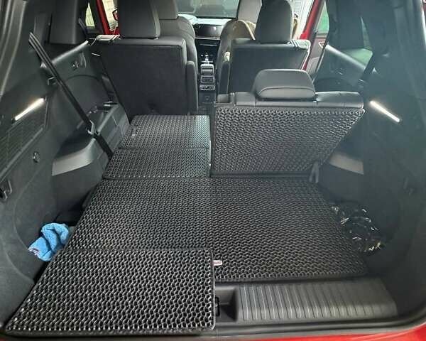 Красный Ауди Q5 e-tron, объемом двигателя 0 л и пробегом 22 тыс. км за 33777 $, фото 19 на Automoto.ua