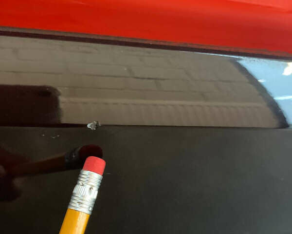 Красный Ауди Q5 e-tron, объемом двигателя 0 л и пробегом 37 тыс. км за 33900 $, фото 37 на Automoto.ua