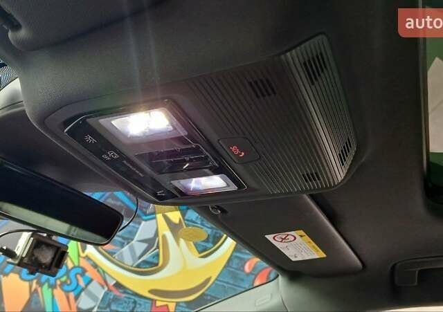 Червоний Ауді Q5 e-tron, об'ємом двигуна 0 л та пробігом 41 тис. км за 33999 $, фото 18 на Automoto.ua