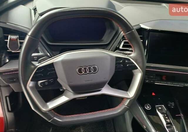 Червоний Ауді Q5 e-tron, об'ємом двигуна 0 л та пробігом 41 тис. км за 33999 $, фото 13 на Automoto.ua