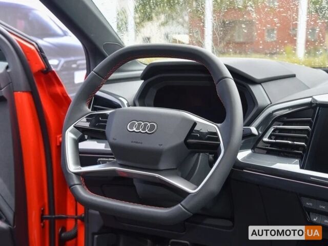 Красный Ауди Q5 e-tron, объемом двигателя 0 л и пробегом 0 тыс. км за 41400 $, фото 7 на Automoto.ua