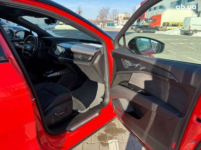 Ауди Q5 e-tron, объемом двигателя 0 л и пробегом 9 тыс. км за 30500 $, фото 28 на Automoto.ua
